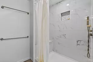 378 Howell Ave, Cincinnati, OH 45220 - Photo 21