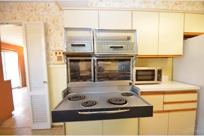 6800 Elbrook Avenue, Amberley, OH 45237 - Photo 29