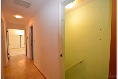 6800 Elbrook Avenue, Amberley, OH 45237 - Photo 55