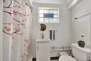 8101 Sagamore Dr, Amberley, OH 45236 - Photo 29