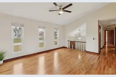 1090 Michelle Trail, Miami Township, OH 45150 - Photo 5