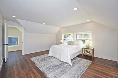 2312 Highland Avenue, Cincinnati, OH 45219 - Photo 39