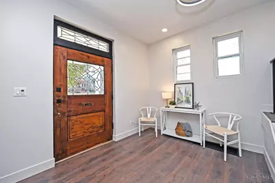 2312 Highland Avenue, Cincinnati, OH 45219 - Photo 5
