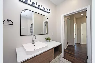 2312 Highland Avenue, Cincinnati, OH 45219 - Photo 31