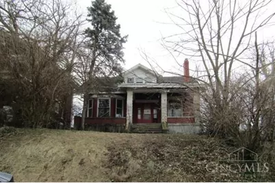 517 Riddle Road, Cincinnati, OH 45220 - Photo 1