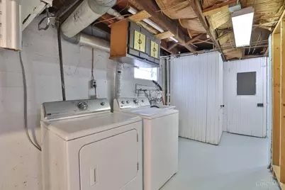 4136 Maple Drive, Cincinnati, OH 45209 - Photo 25