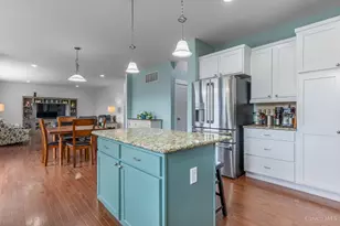 1537 Golf Club Dr, Turtle Creek Township, OH 45036 - Photo 17