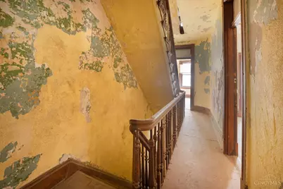 1808 Vine Street, Cincinnati, OH 45202 - Photo 19