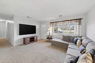 303 Princewood Ct, Springdale, OH 45246 - Photo 13