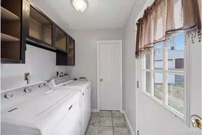 303 Princewood Court, Springdale, OH 45246 - Photo 33