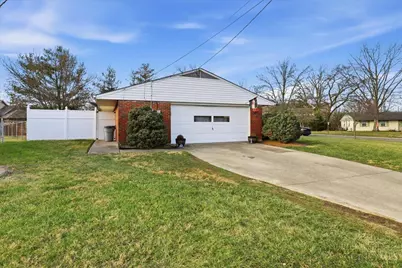 303 Princewood Court, Springdale, OH 45246 - Photo 7