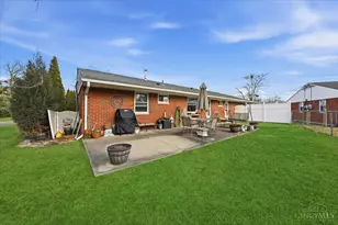 303 Princewood Ct, Springdale, OH 45246 - Photo 35