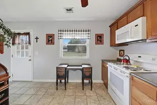 303 Princewood Ct, Springdale, OH 45246 - Photo 19