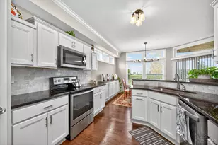 4418 Fairway Ln, Turtle Creek Township, OH 45036 - Photo 9