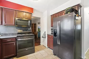 2585 Fulbourne Dr, Colerain Township, OH 45231 - Photo 11