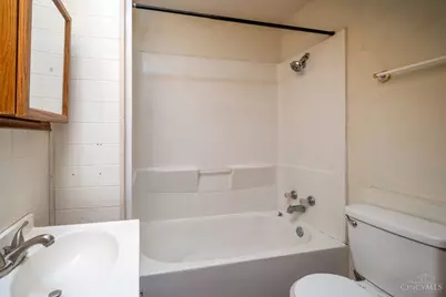 212 Johnson Street, Hillsboro, OH 45133 - Photo 13