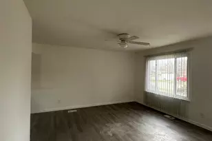 991 Deerfield Ct, Xenia, OH 45385 - Photo 13