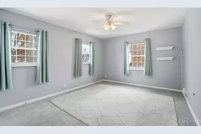3935 Eileen Drive, Cincinnati, OH 45209 - Photo 29