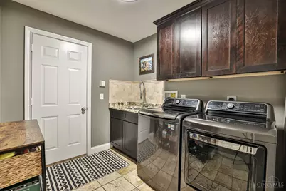 1118 Oakridge Court, Miami Township, OH 45140 - Photo 35