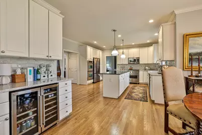 1118 Oakridge Court, Miami Township, OH 45140 - Photo 9