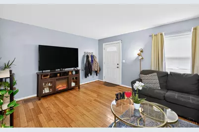 8417 Royal Heights Drive, Colerain Township, OH 45239 - Photo 9