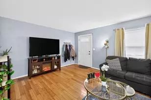 8417 Royal Heights Dr, Colerain Township, OH 45239 - Photo 9