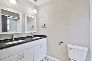 7800 Hosbrook Rd, Madeira, OH 45243 - Photo 23