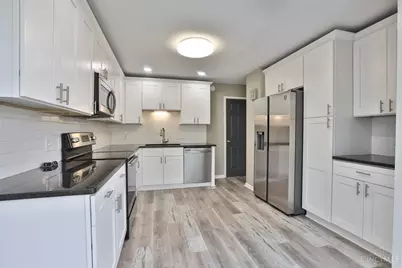 7800 Hosbrook Road, Madeira, OH 45243 - Photo 15