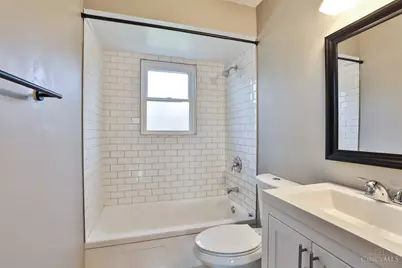 7800 Hosbrook Road, Madeira, OH 45243 - Photo 35