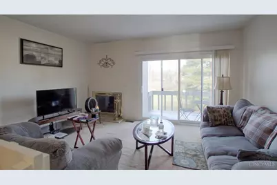 44 Twin Lakes Drive, Fairfield, OH 45014 - Photo 3