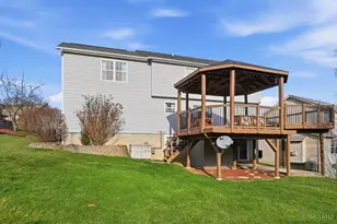 4863 Kleeman Green Dr, Green Township, OH 45211 - Photo 37