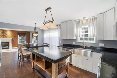 4863 Kleeman Green Drive, Green Township, OH 45211 - Photo 11