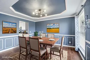 4863 Kleeman Green Dr, Green Township, OH 45211 - Photo 13