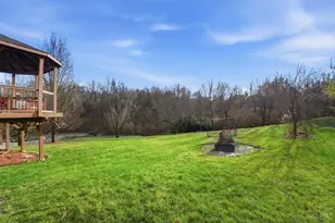 4863 Kleeman Green Dr, Green Township, OH 45211 - Photo 39