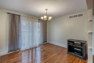 646 Marieda Drive, Union Township, OH 45245 - Photo 5