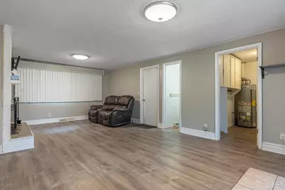 646 Marieda Drive, Union Township, OH 45245 - Photo 11