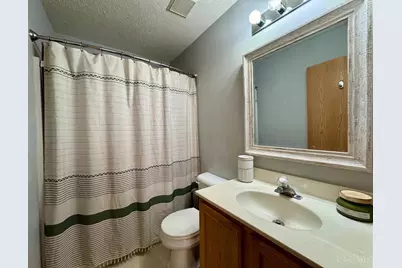 250 Hartford Court, Hamilton Township, OH 45039 - Photo 27