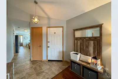 250 Hartford Court, Hamilton Township, OH 45039 - Photo 5