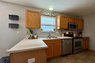 250 Hartford Ct, Hamilton Township, OH 45039 - Photo 17