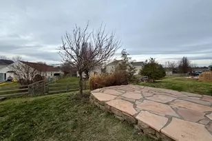 250 Hartford Ct, Hamilton Township, OH 45039 - Photo 35