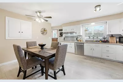 5425 Ruddy Court, Cincinnati, OH 45239 - Photo 7