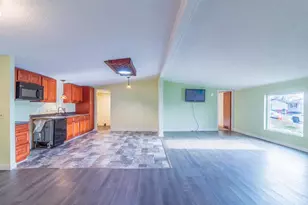 1925 Pershing Ave, Washington Township, OH 45663 - Photo 9