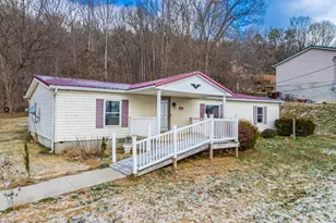 1925 Pershing Ave, Washington Township, OH 45663 - Photo 1