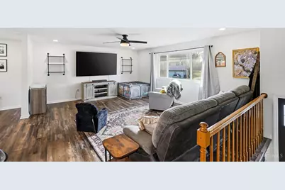 1301 Nettie Drive, Miamisburg, OH 45342 - Photo 7