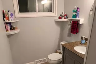 859 Gilcrest Ln, Delhi Township, OH 45238 - Photo 17