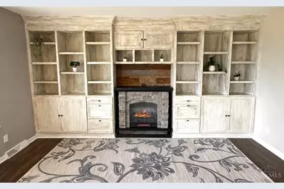 6189 Lesourdsville West Chester Road, Liberty Township, OH 45011 - Photo 7