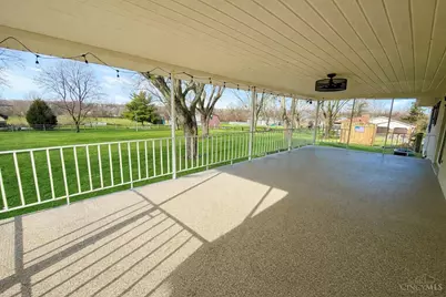 6189 Lesourdsville West Chester Road, Liberty Township, OH 45011 - Photo 17