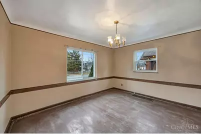 1127 W North Bend Road, Cincinnati, OH 45224 - Photo 9