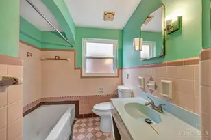 1127 W North Bend Rd, Cincinnati, OH 45224 - Photo 23