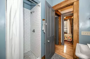 104 W Clifton Ave, Cincinnati, OH 45202 - Photo 17